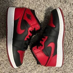 Jordan Kids Black and Red Sneakers